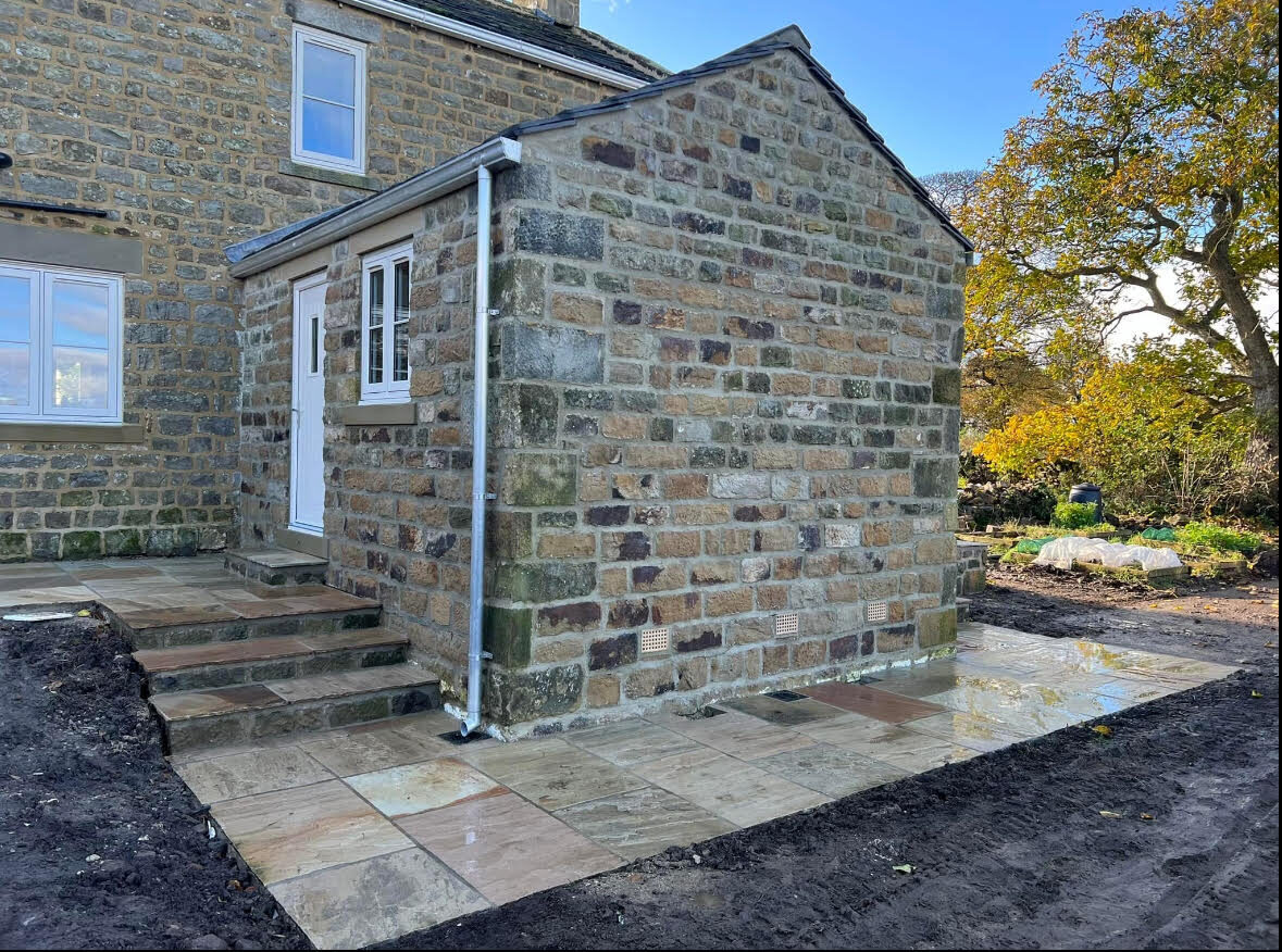 Stonework detail on a Yorkshire new build